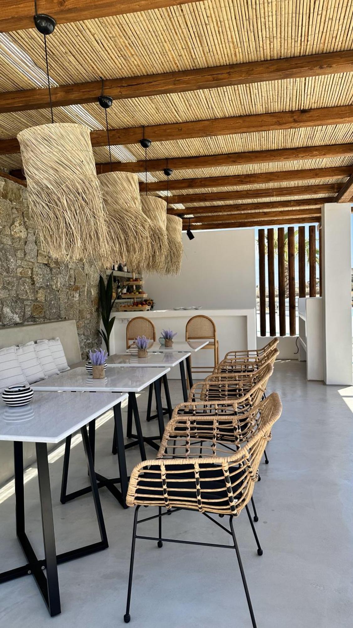 Myconian Theros Luxury Suites Ano Mera Esterno foto